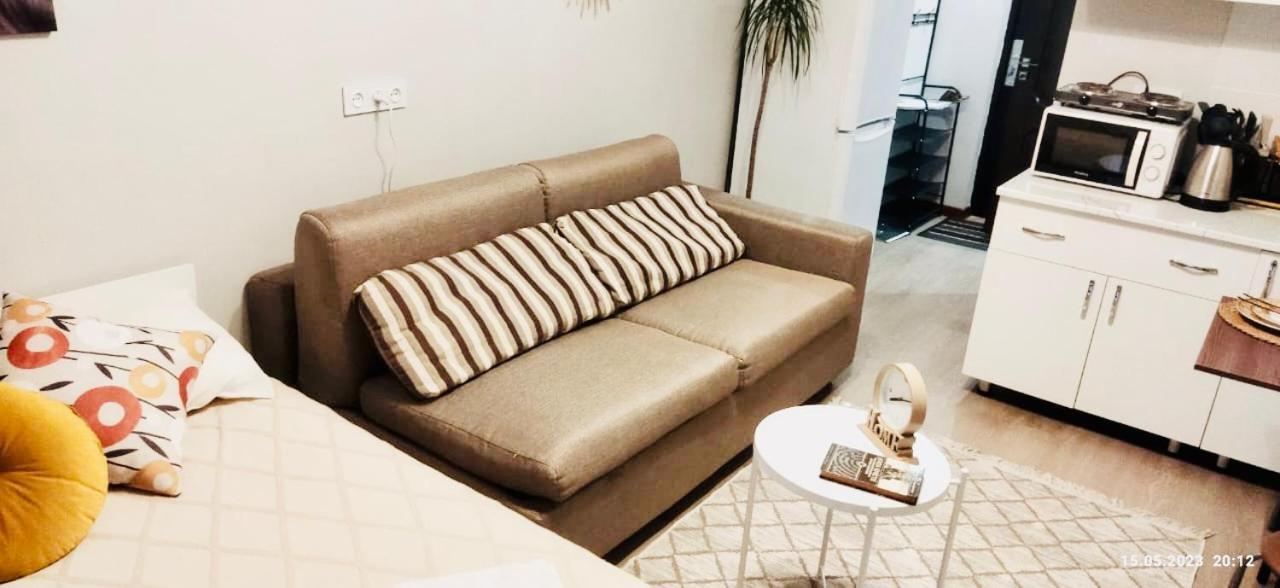 Like Home Apartments Timiryazev Street Almaty Esterno foto