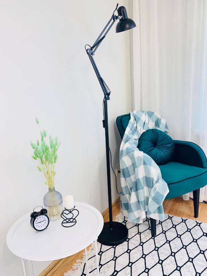 Like Home Apartments Timiryazev Street Almaty Esterno foto