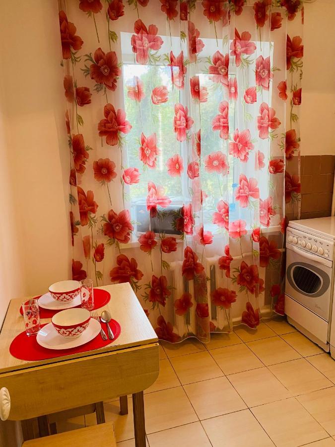Like Home Apartments Timiryazev Street Almaty Esterno foto