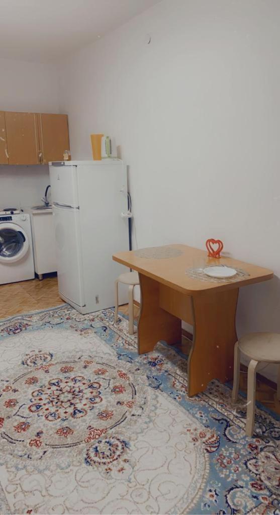 Like Home Apartments Timiryazev Street Almaty Esterno foto
